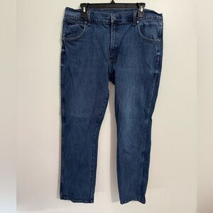 Wrangler Men's Deep Blue Bootcut Jeans